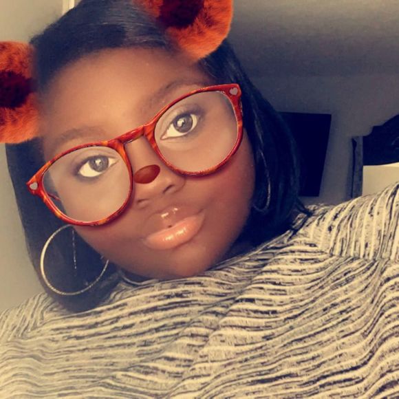 Meet your Posher, Sheridan - Picture 1 of 1